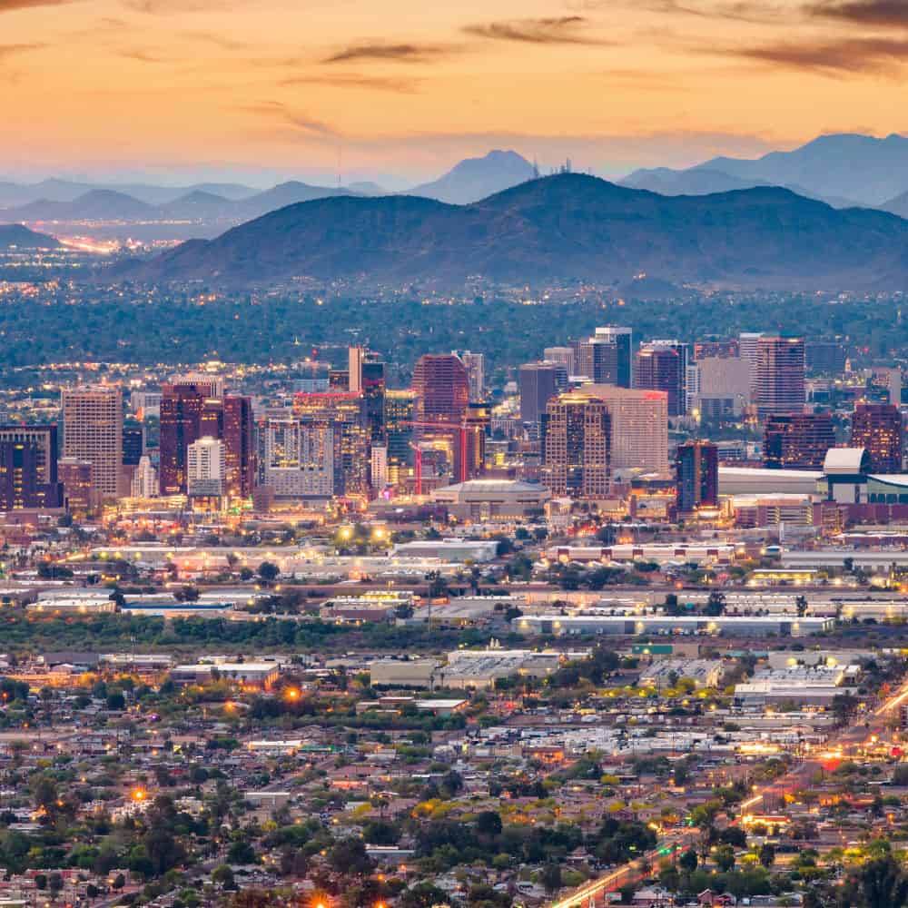 Phoenix, AZ skyline at dusk